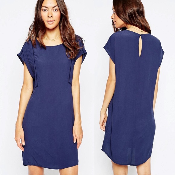 ASOS Dresses & Skirts - Vila short sleeve shift dress